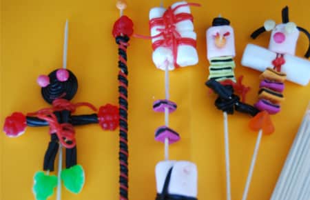 brochette de bonbons